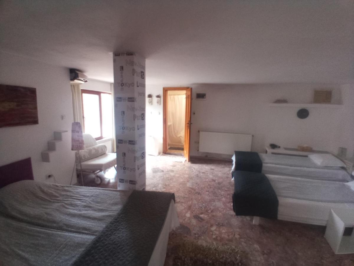 Стаи За Гости Алба Kazanlŭk Exterior foto
